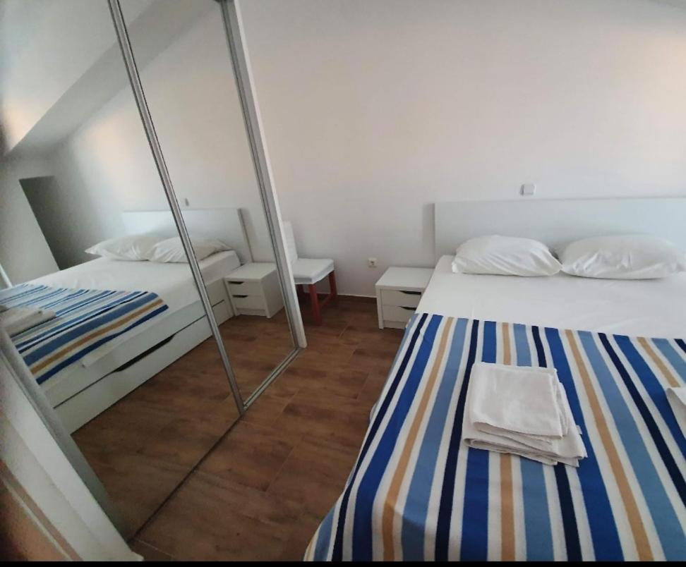 Atlantispagnovalja Zubovici Bagian luar foto
